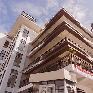 Fahira Hotel Syariah Bukittinggi